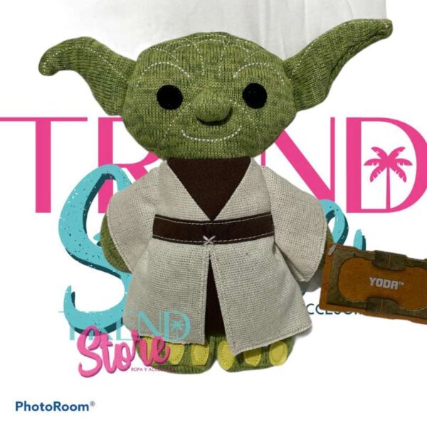 Peluche de maestro Yoda Starwars Disney