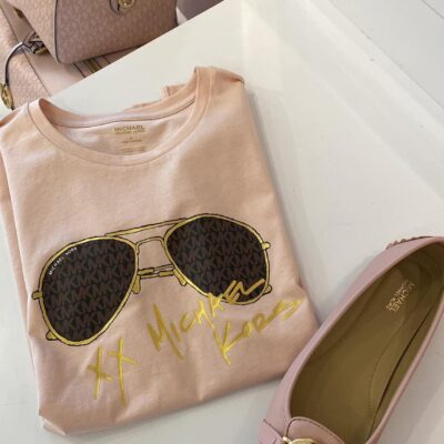 Polera Mujer Michael Kors • Color rosa • lentes SunGLasses