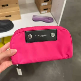 COSMETIQUERO MARC JACOBS – FUCSIA