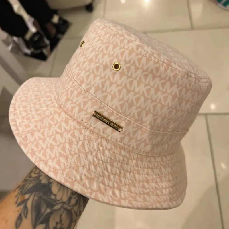 GORRO BUCKET MICHAEL KORS SOMBRERO MONOGRAMA ROSA