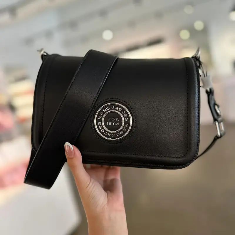 CARTERA MARC JACOBS CAFE Leather Full Flap Logo Shoulder Bag NEGRO H901L01RE21