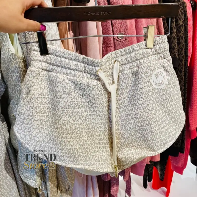 SHORTS MICHAEL KORS - VAINILLA MONOGRAMA