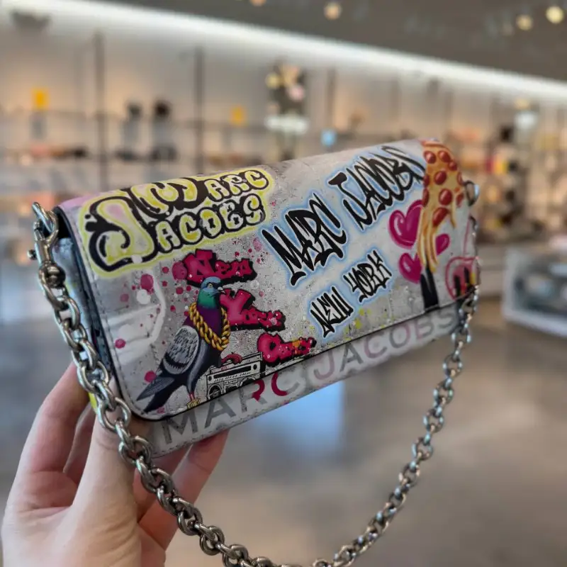 THE MINI BAG MARC JACOBS - EDICION GRAFFITI