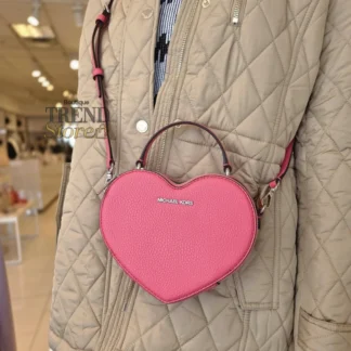 Bandolera Michael Kors Jet Set corazón original Trendstore Chile compra segura Michael Kors bolso corazón pequeño mujer vista frontal envío a todo Chile Detalle bandolera corazón Michael Kors herrajes dorados original Chile Cartera Michael Kors Jet Set pequeña crossbody corazón mujer Trendstore Chile Vista lateral bolso corazón Michael Kors diseño elegante original Chile Interior bandolera Michael Kors Jet Set corazón ranuras tarjetas Trendstore Chile Bolso Michael Kors corazón mujer original envío seguro Chile