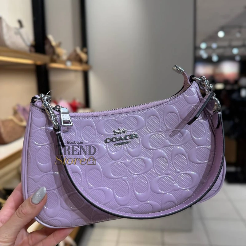 CARTERA COACH TERI SHOULDER  - LILA