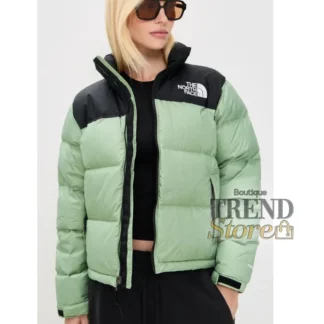 chaqueta the north face 1996 retro nuptse mujer slate moss trendstore chile original • chaqueta pluma 700 fill nuptse ralph the north face vista frontal compra segura chile • detalle paneles acolchados nuptse 1996 mujer exclusivo trendstore chile • chaqueta the north face mujer bolsillos cierre vista lateral envío chile • textura nylon antidesgarro nuptse jacket premium trendstore chile • chaqueta mujer abrigo invierno urbano outdoor chile exclusivo • chaqueta the north face mujer plegable bolsillo transporte chile • chaqueta the north face original mujer envío a todo chile trendstore