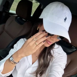 Gorra RLX Polo Ralph Lauren negra original con logo Pony bordado en Trendstore Chile compra segura Polo Ralph Lauren RLX cap deportiva negra vista frontal producto original envío a todo Chile Detalle bordado Pony gorra RLX Polo Ralph Lauren premium mujer unisex Trendstore Chile Gorra Polo Ralph Lauren RLX negra ajuste trasero velcro logo bordado compra segura Chile Vista lateral gorra RLX Polo Ralph Lauren material poliéster twill original Trendstore Chile Gorro deportivo Polo Ralph Lauren RLX negro uso diario estilo premium envío Chile Detalle textura y ventilación gorra RLX Polo Ralph Lauren original Trendstore Chile