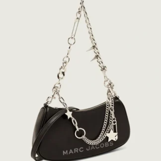 bolso marc jacobs the star charm negro mujer trendstore chile original • bolso hombro marc jacobs cuero negro vista frontal compra segura chile • detalle cuero genuino bolso marc jacobs mujer exclusivo chile • bolso marc jacobs negro vista lateral shoulder bag envío chile • textura cuero negro bolso marc jacobs premium trendstore chile • bolso mujer elegante negro marc jacobs uso diario chile exclusivo • bolso marc jacobs mujer compacto premium compra online chile • bolso marc jacobs original mujer envío a todo chile trendstore