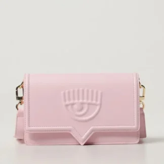 cartera chiara ferragni eyelike rosa mujer trendstore chile • bolso chiara ferragni ojo rosa crossbody original chile • cartera chiara ferragni rosa iconica compra online chile • bolso eyelike chiara ferragni mujer exclusivo chile • cartera rosa chiara ferragni detalles dorados chile • bolso crossbody chiara ferragni mujer trendstore chile • cartera chiara ferragni original envío seguro chile • bolso chiara ferragni eyelike rosa compra chile