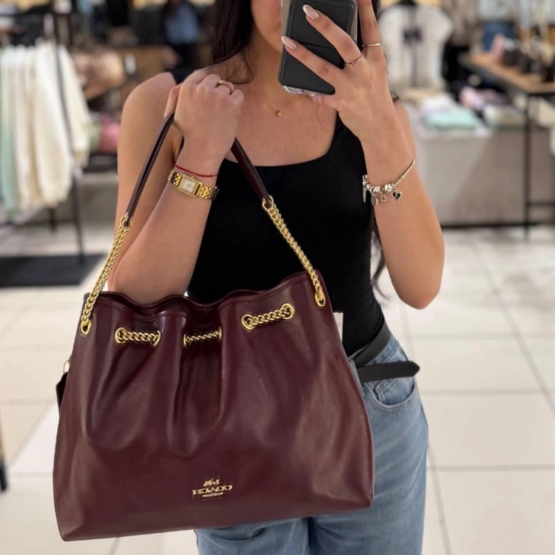 CARTERA COACH - EVELYN SHOULDER BAG CUERO SHINY SMOOTH GOLD DARK WINE