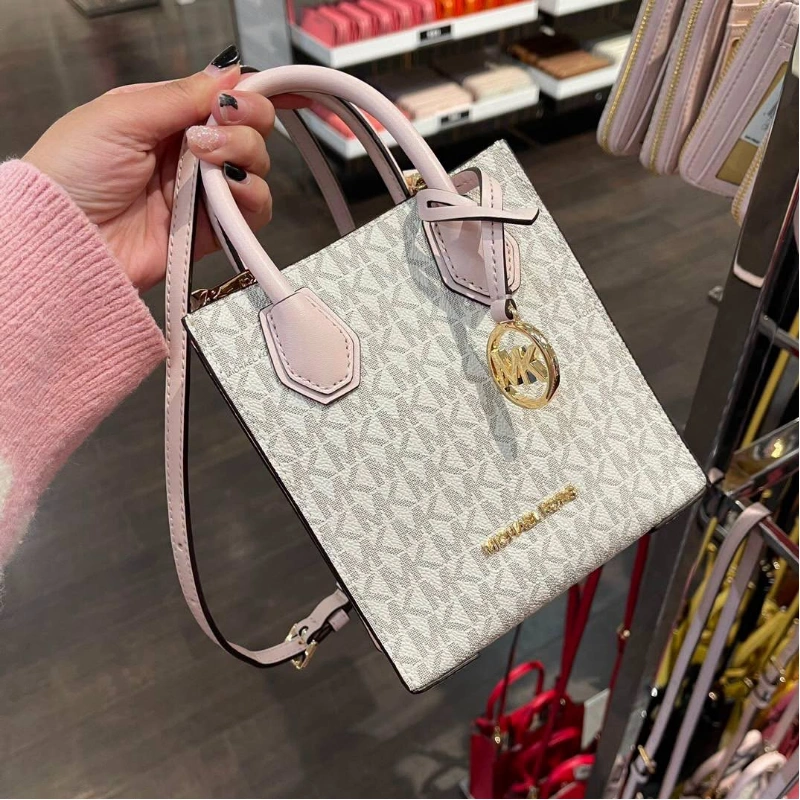CARTERA CROSSBODY MICHAEL KORS MERCER EXTRA PEQUEÑA MONOGRAMA VAINILLA ROSA