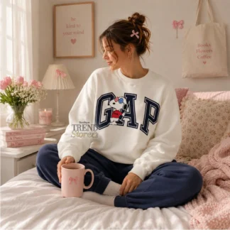 POLERON GAP LOGO SNOOPY POLERON USA BLANCO