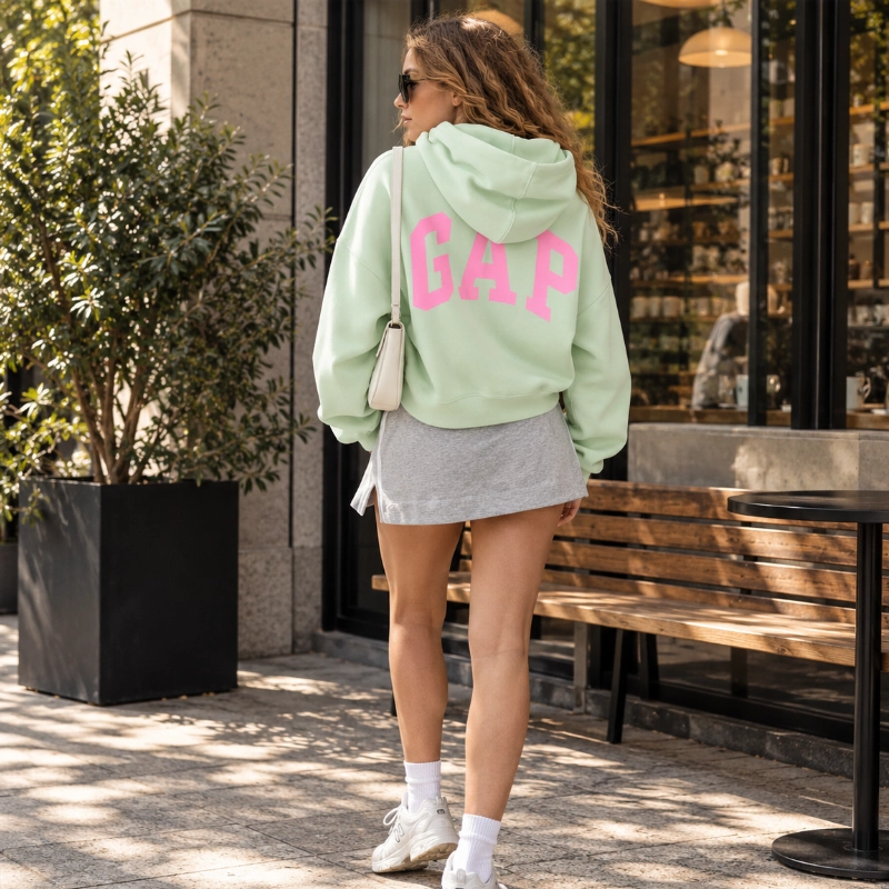POLERÓN GAP MINI LOGO CROPPED HOODIE MUJER - VERDE